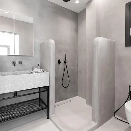 Martinez Luxury Escape * Гластрос