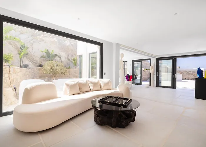 Martinez Luxury Escape Villa