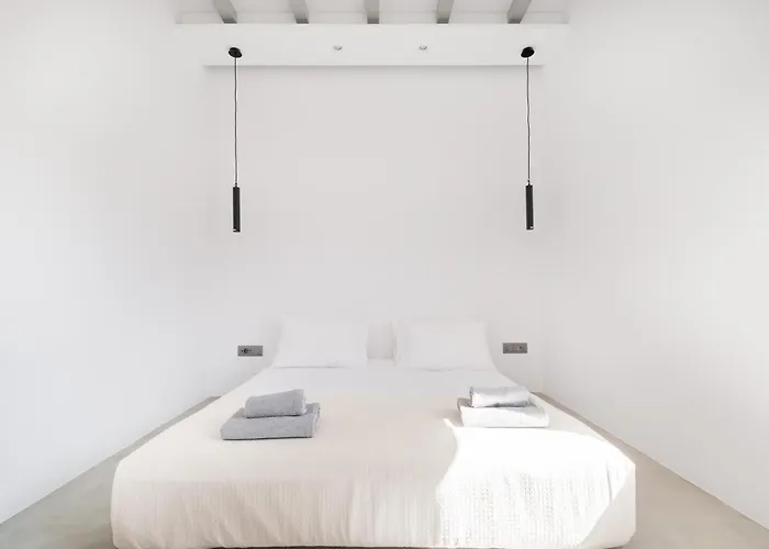 Martinez Luxury Escape Glastros (Mykonos)