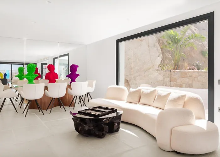 Martinez Luxury Escape ヴィラ *